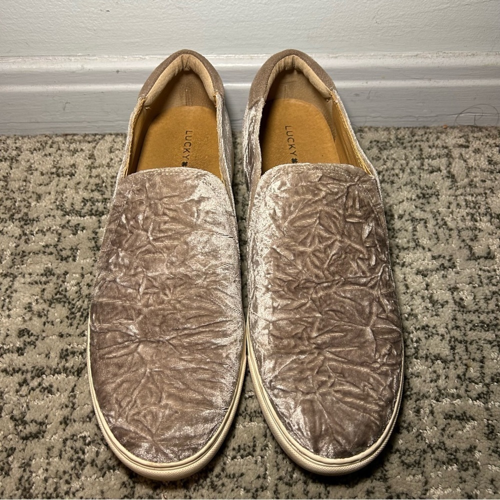 Lucky Brand Crushed Velvet Slip-On Sneakers Size 10